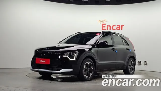 Kia Niro 2024 — photo 1