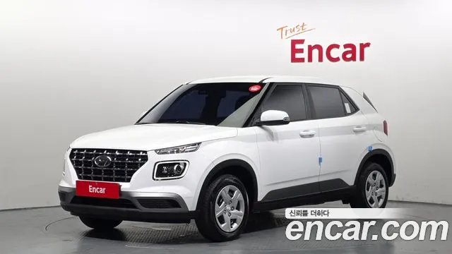 Hyundai Venue 2023 — photo 1