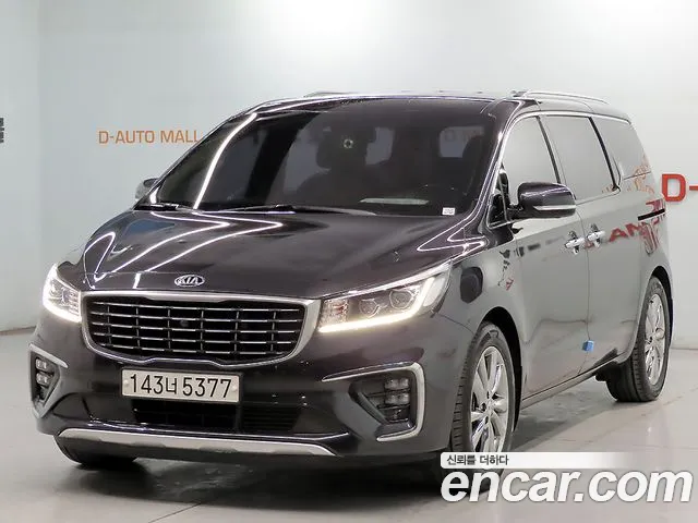 Kia Canival 2019 — photo 1