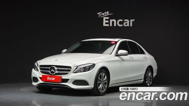Mercedes-Benz C-Class 2017 — photo 1