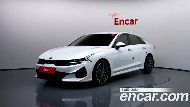 Kia K5 2021 — photo 1