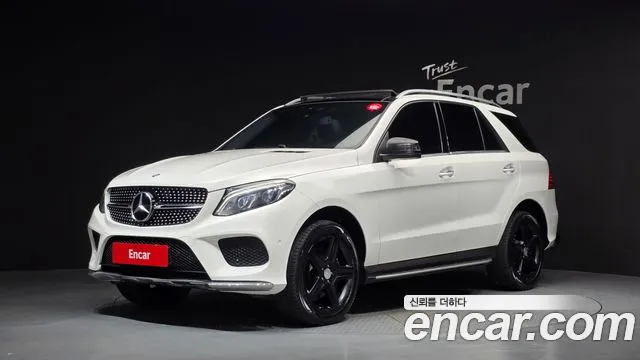 Mercedes-Benz GLE-Class 2016 — photo 1