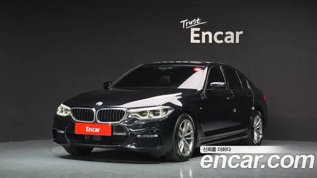BMW 5-Series 2017 — photo 1