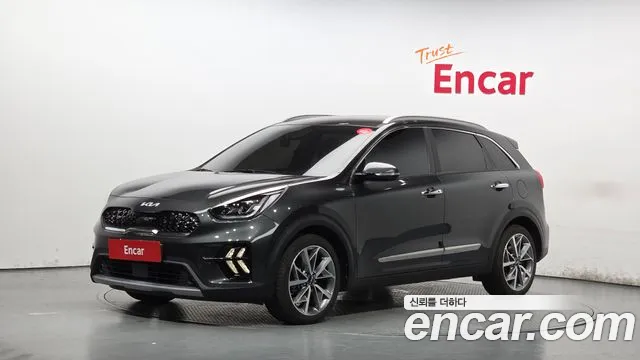 Kia Niro 2022 — photo 1