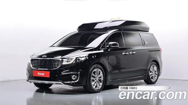 Kia Canival 2018 — photo 1