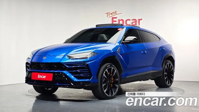Lamborghini Urus 2020 — photo 1