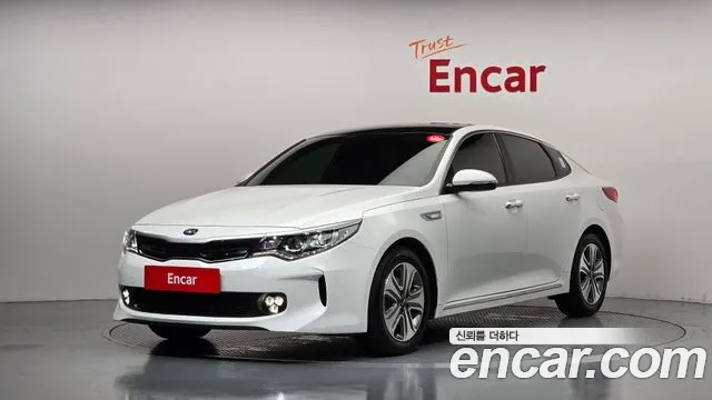 Kia K5 2017 — photo 1