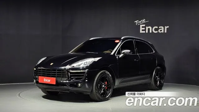 Porsche Macan 2015 — photo 1