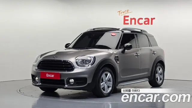 Mini Countryman 2019 — photo 1