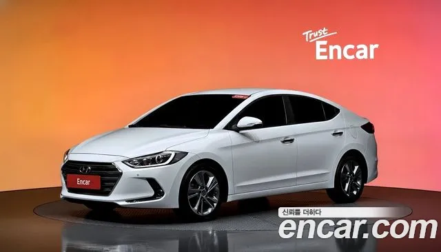 Hyundai AVANTE 2017 — photo 1