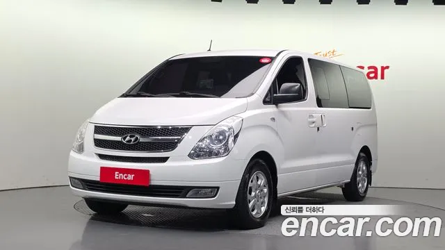 Hyundai Starex 2014 — photo 1
