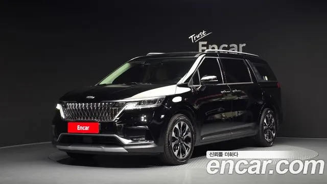Kia Canival 2021 — photo 1