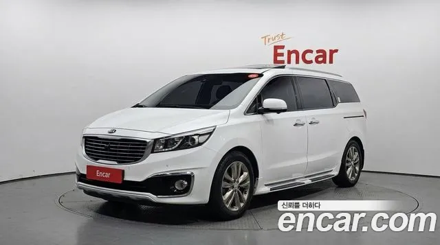 Kia Canival 2016 — photo 1