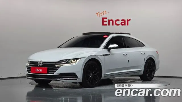 Volkswagen Arteon 2019 — photo 1