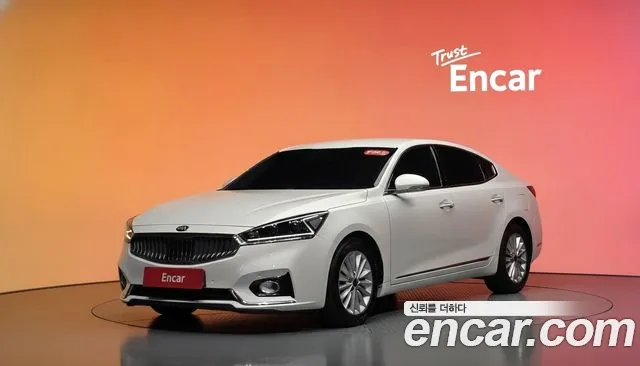 Kia K7 2019 — photo 1