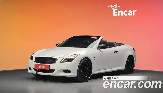 Infiniti Q60 2014 — photo 1