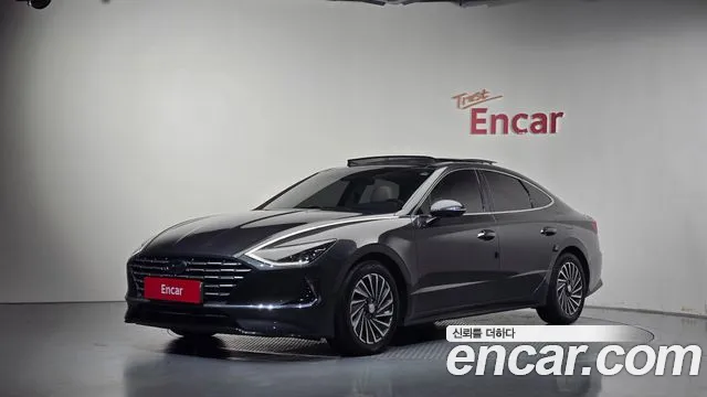 Hyundai Sonata 2021 — photo 1