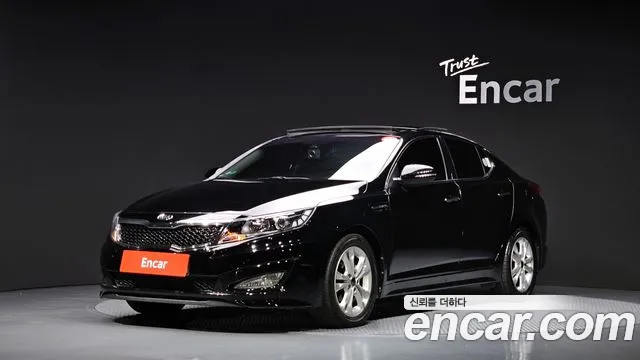 Kia K5 2011 — photo 1