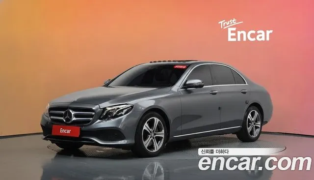 Mercedes-Benz E-Class 2017 — photo 1