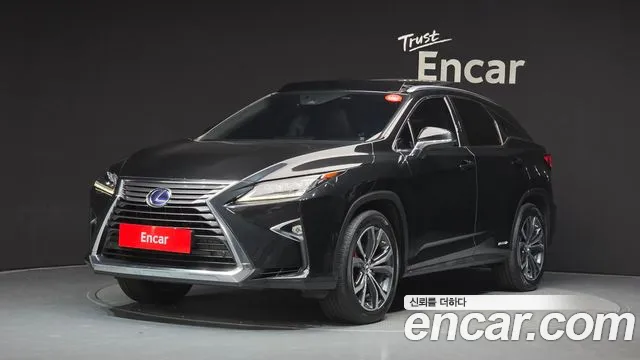 Lexus RX 2019 — photo 1