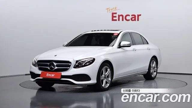 Mercedes-Benz E-Class 2018 — photo 1