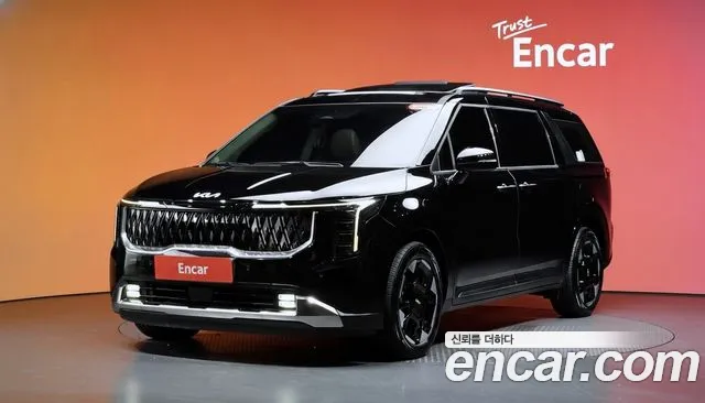 Kia Canival 2024 — photo 1