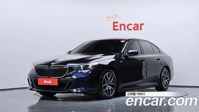 BMW i5 2024 — photo 1