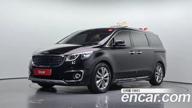 Kia Canival 2018 — photo 1