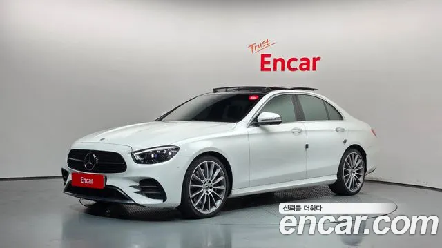Mercedes-Benz E-Class 2021 — photo 1