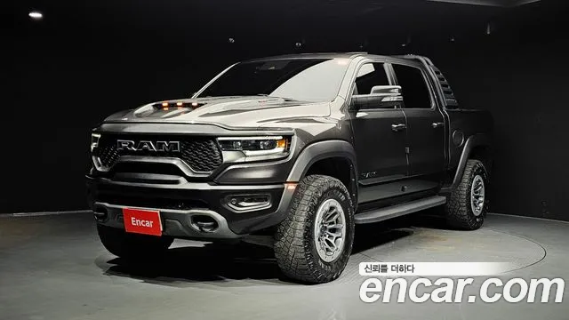 Dodge Ram Pick Up 2021 — photo 1