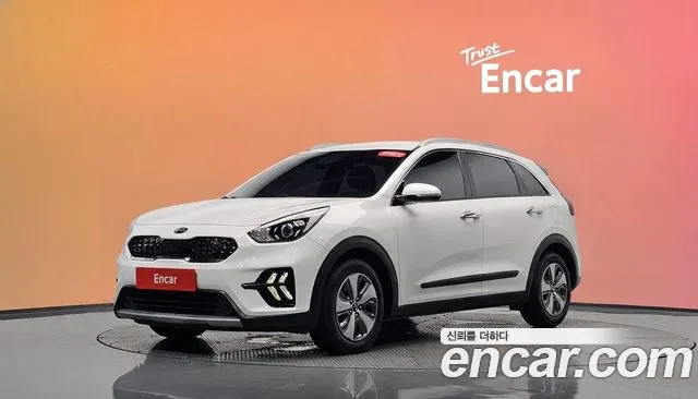 Kia Niro 2020 — photo 1
