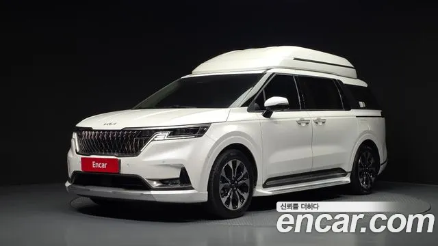 Kia Canival 2022 — photo 1