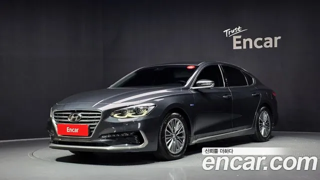 Hyundai Grandeur 2018 — photo 1