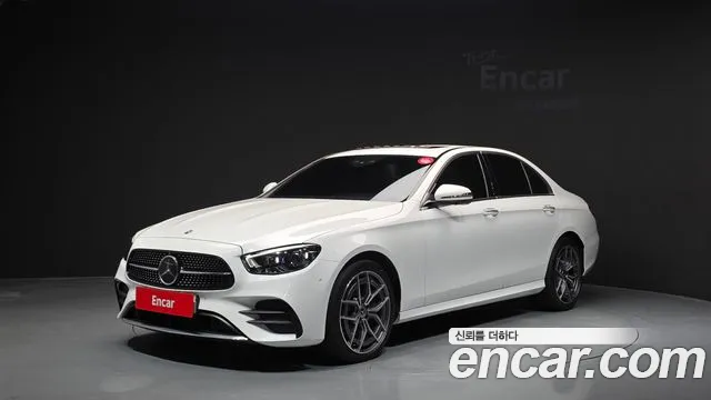Mercedes-Benz E-Class 2022 — photo 1