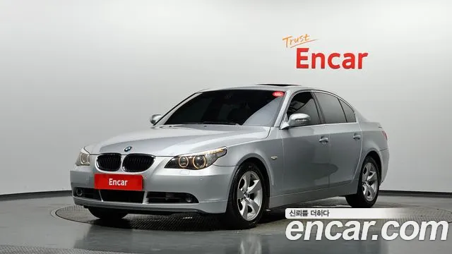 BMW 5-Series 2004 — photo 1