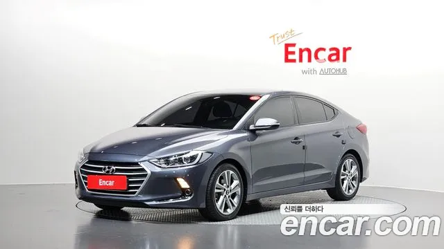 Hyundai AVANTE 2018 — photo 1