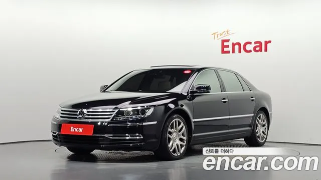 Volkswagen Phaeton 2011 — photo 1