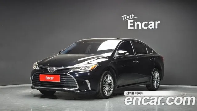 Toyota Avalon 2017 — photo 1