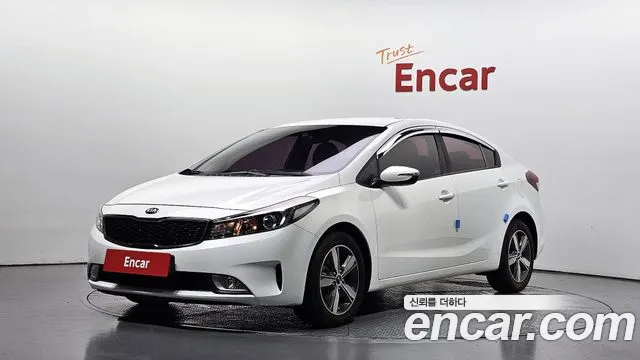 Kia K3 2018 — photo 1
