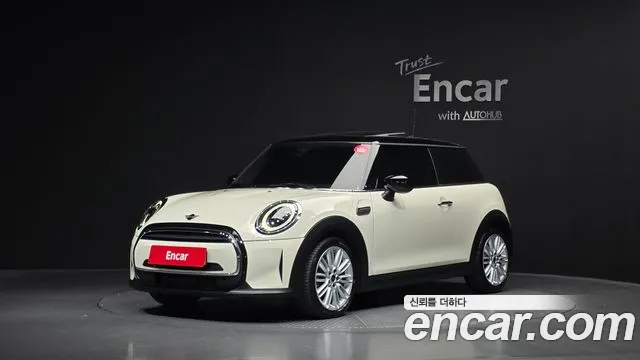 Mini Cooper 2022 — photo 1
