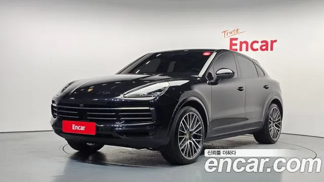 Porsche Cayenne 2022 — photo 1