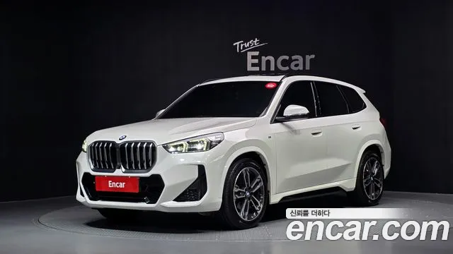 BMW X1 2023 — photo 1
