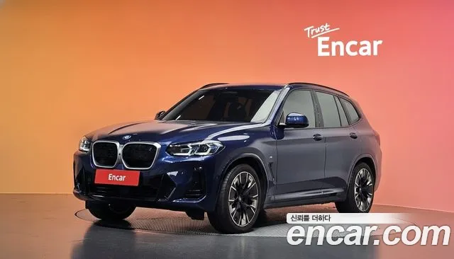 BMW iX3 2024 — photo 1