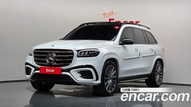 Mercedes-Benz GLS-Class 2026 — photo 1