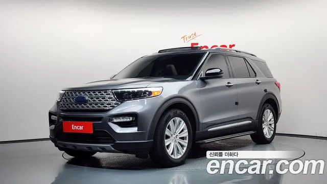 Ford Explorer 2021 — photo 1