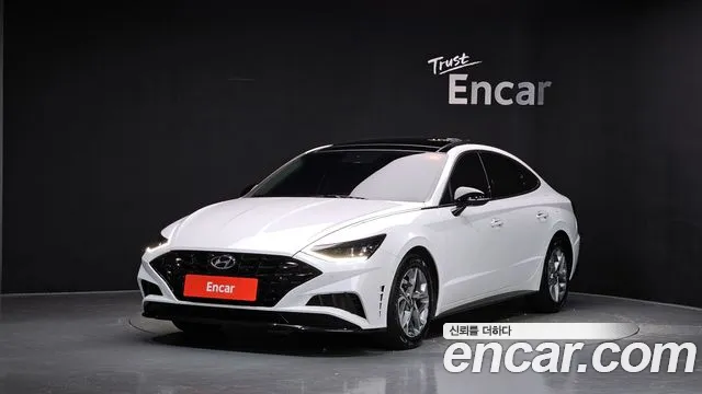 Hyundai Sonata 2022 — photo 1