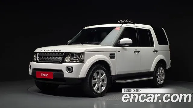 Land Rover Discovery 2016 — photo 1