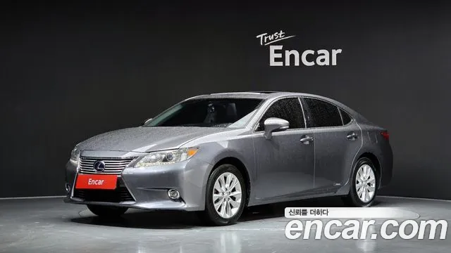 Lexus ES 2014 — photo 1