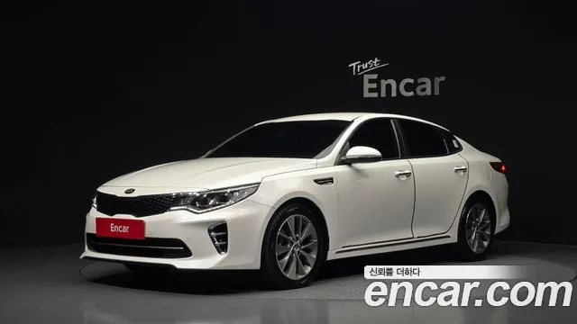 Kia K5 2017 — photo 1