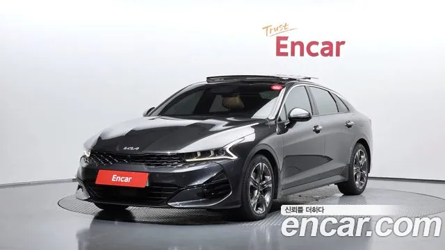 Kia K5 2022 — photo 1